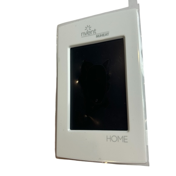 NWOT -  Nuheat HOME Programmable Thermostat AC0056 - Picture 2 of 9